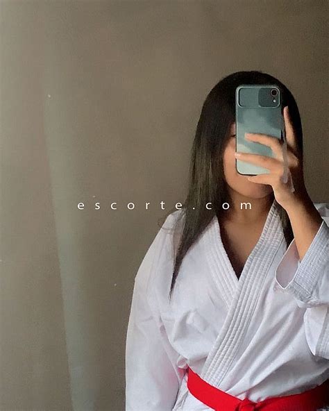 vivastreet escorte marseille|Escort girl ads Marseille